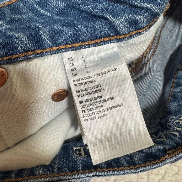 American Eagle Woman's 2 Jean Shorts Tom Girl Shortie Raw Hem Floral Distressed - Picture 5 of 6